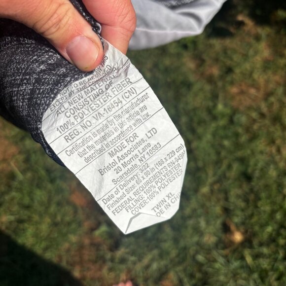 Plaid Quilted Blanket Twin 83x65 Black Gray Modern Log Cabin Throw Bedspread - Picture 3 of 3